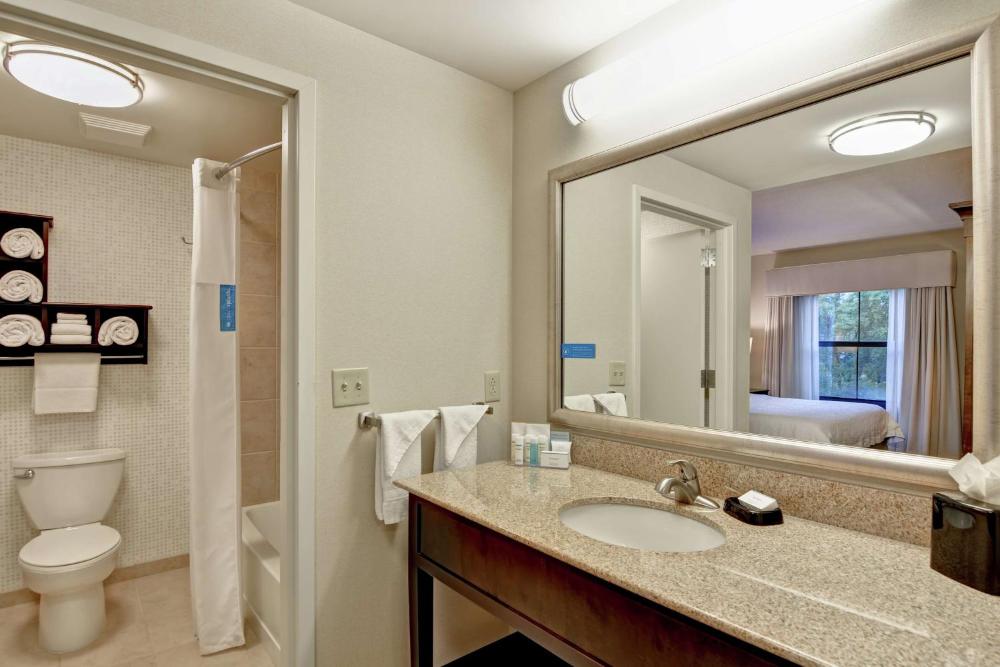 Room image 5